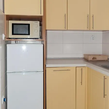 2 Bedr. Flat Krasici شقة *