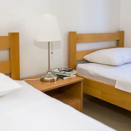 2 Bedr. Flat Krasici * Podgorica