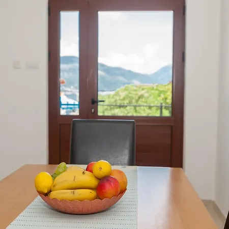 Appartamento 2 Bedr. Flat Krasici